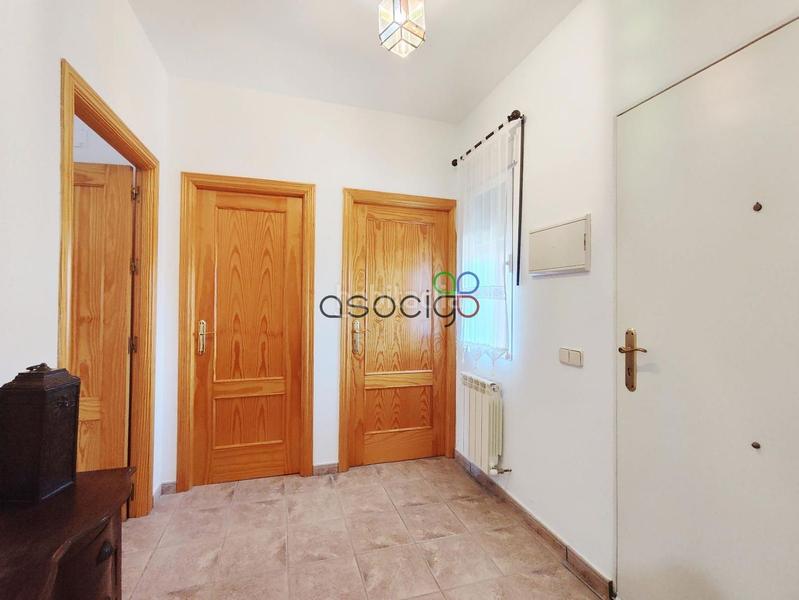 Foto 7f324d9b-32e6-4aeb-8891-c5d9630bdff2. Casa chalet independiente en venta en Cabanillas del Campo