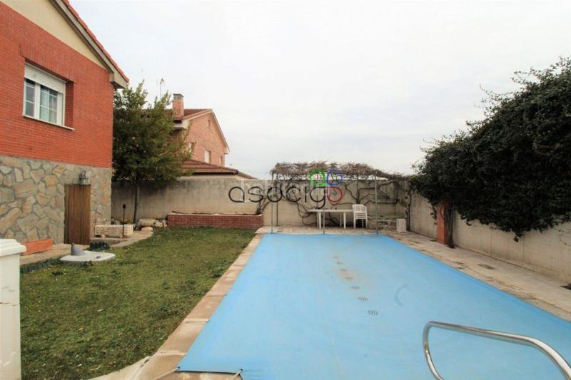 Foto 8caf5774-8611-4bb9-8c55-41950344b670. Casa chalet independiente en venta en Cabanillas del Campo