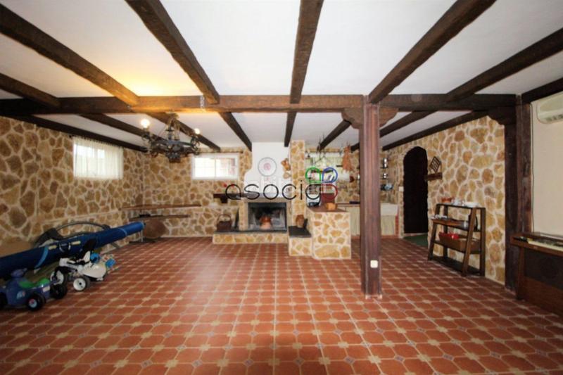 Foto 9770e34d-a329-4ac1-a10e-ad9ad5a3e9f4. Casa chalet independiente en venta en Cabanillas del Campo