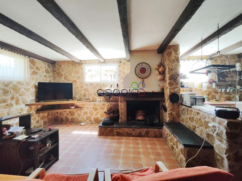 Foto cdc319bd-22a4-4ed3-a78d-83e1ce5e6c1c. Casa chalet independiente en venta en Cabanillas del Campo