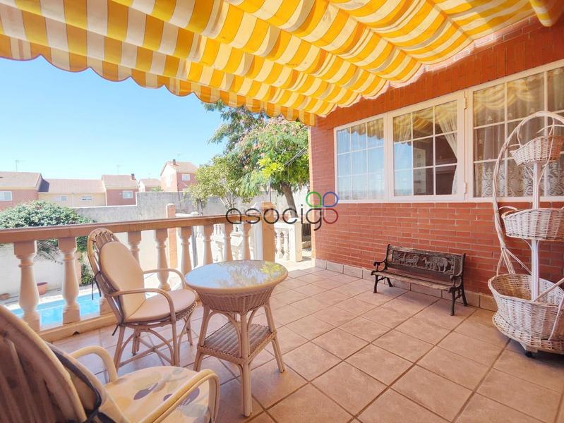 Foto e951ec9b-9d0d-4068-9dc3-4d127fe35b69. Casa chalet independiente en venta en Cabanillas del Campo