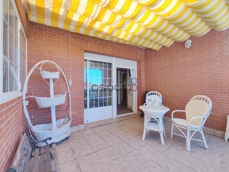 Foto f0f862a7-2e67-4fa0-86f6-e2a953d8ba29. Casa chalet independiente en venta en Cabanillas del Campo