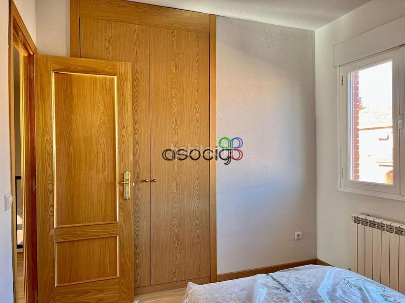 Foto 1cd909fa-e146-441b-b3fd-2fa4a6a3e845. Casa adossada amb calefacció aparcament a Torija