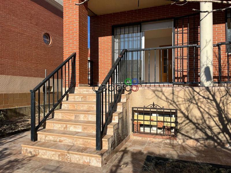 Foto 1f6b01e8-c0f7-4622-ac76-71e55657793b. Casa adossada amb calefacció aparcament a Torija