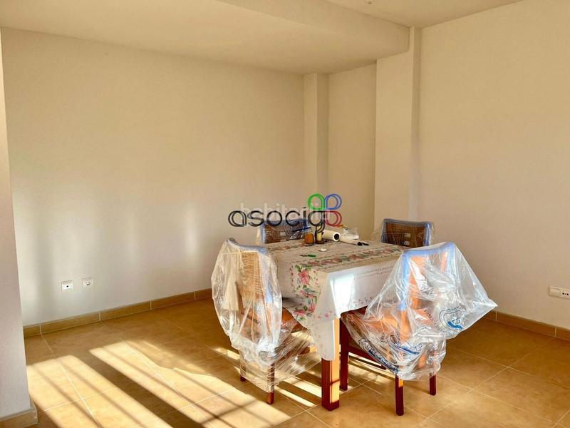 Foto 21b3403b-2402-46ae-88dd-2f7658a38790. Casa adossada amb calefacció aparcament a Torija