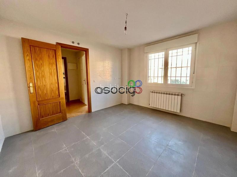 Foto 86895b31-146b-4a68-bff0-b3f7be763e0b. Casa adossada amb calefacció aparcament a Torija