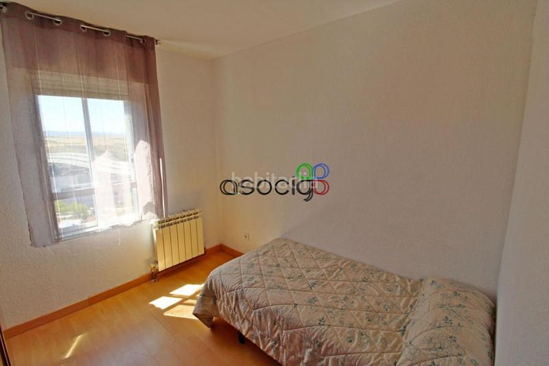 Foto 8833a23b-92c0-4635-8741-d2b855567c30. Appartamento con riscaldamento parcheggio in Plan Sur-Amistad Guadalajara