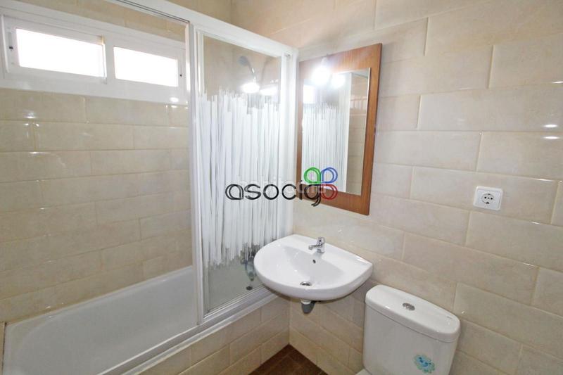 Foto a2c92e1f-d5e7-45e5-923b-40192061bd4a. Appartamento con riscaldamento parcheggio in Plan Sur-Amistad Guadalajara