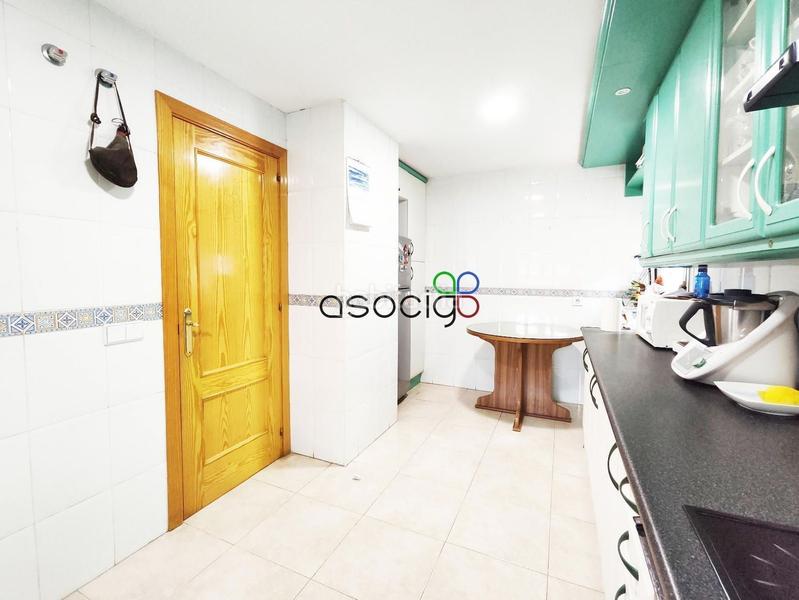 Foto 0c31ba7d-980d-477b-9fbb-dea5c00ffd4a. Casa adosada chalet pareado en venta en Cabanillas del Campo