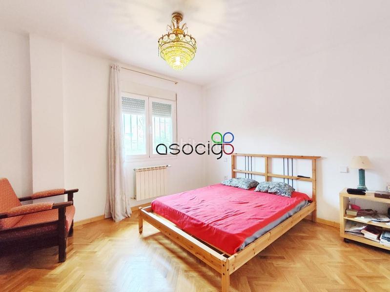 Foto 42cd4dca-090e-4a87-8f12-ed82fb868b9f. Casa adosada chalet pareado en venta en Cabanillas del Campo