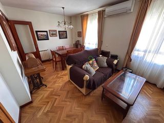 Etagenwohnung  Don quijote. Piso de 3 dormitorios en venta en casco historico de guadalajara
