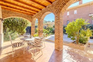 Chalet  Jose cascajero. Amplio chalet independiente en chiloeches