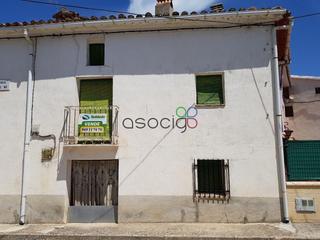 Maison  Del rio. Casa a la venta en medranda