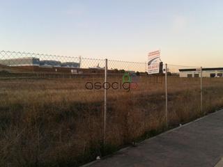 Terreny residencial  Calle cañada real. Solar industrial en venta.