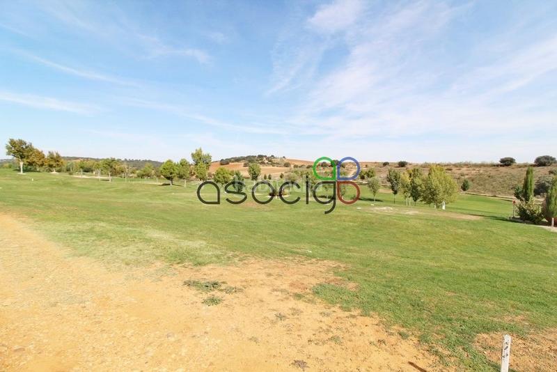 Foto 5f6deb67-cafa-44db-a9fa-3f312f4ca68b. Propriété dans Cabanillas del Campo