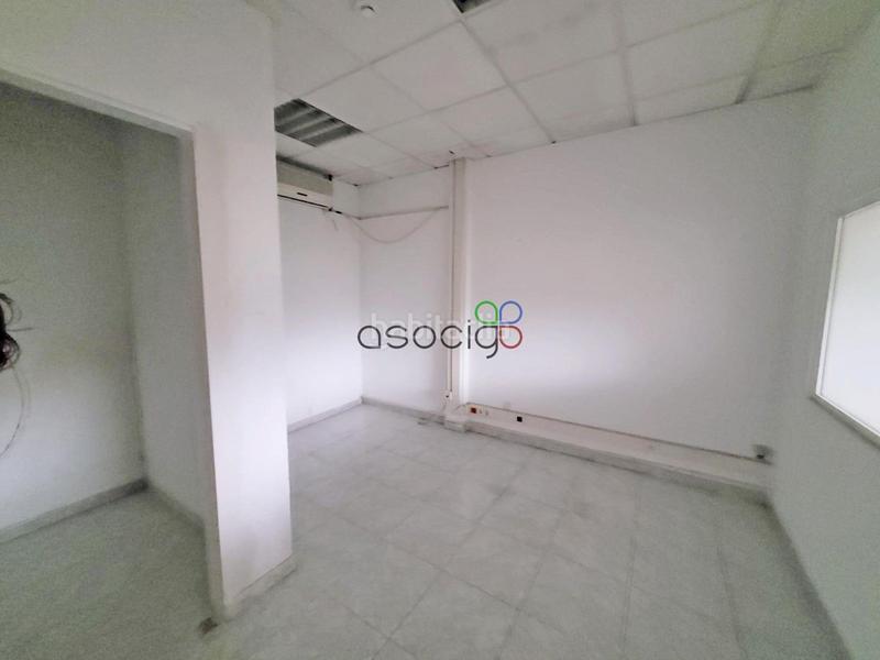 Foto fe82cff5-ab1c-43b8-bc00-1b30a5cad55b. Local comercial a Estación-Manantiales Guadalajara