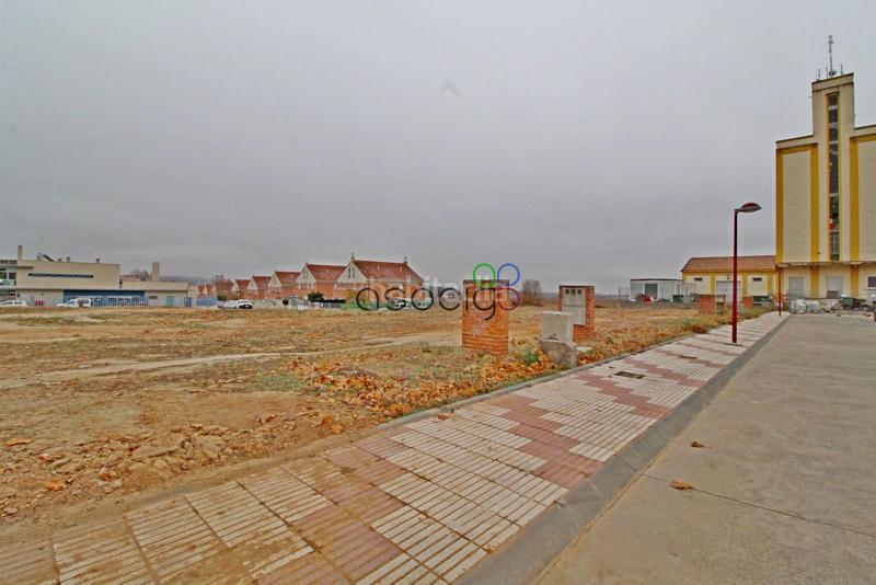 Foto 282ca7af-e0f3-4440-898d-013f722e9b0d. Propriété dans Yunquera de Henares