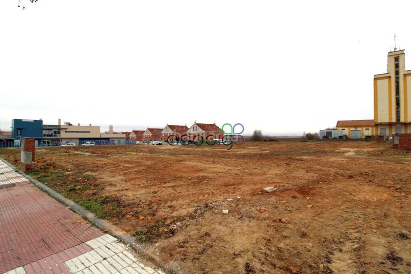 Foto cec8c269-b70d-4f84-aace-550c9192d2a5. Propriété dans Yunquera de Henares