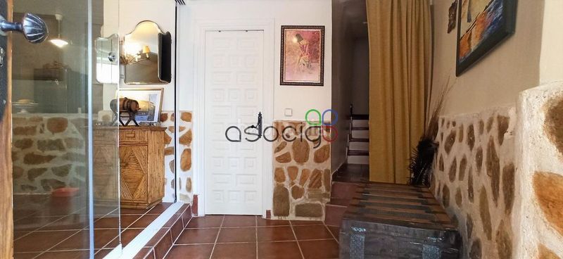 Foto 5c5e6b00-6439-463a-ba98-b2a9f4b227fb. Casa amb calefacció a Cifuentes