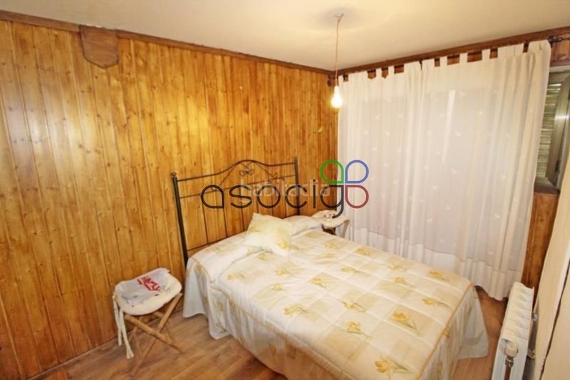 Foto f19bedb3-482c-4610-a93f-849765eca337. Haus mit heizung parking in Molina de Aragón