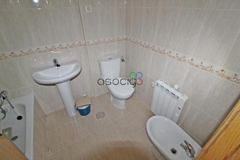 Foto 0d2ad853-e187-4fd5-a46b-9e5005dba990. Appartamento con riscaldamento in Tórtola de Henares