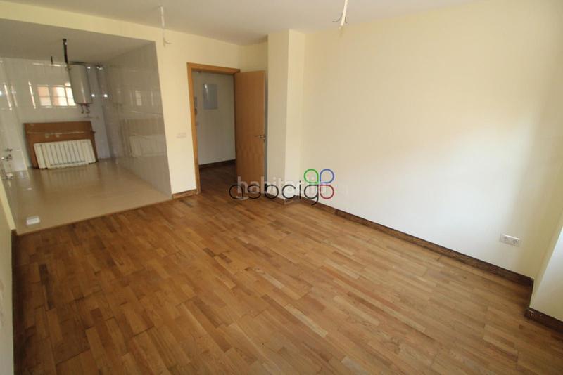 Foto 4ef4225a-fc80-4727-af34-b667773d2ce4. Appartamento con riscaldamento in Tórtola de Henares