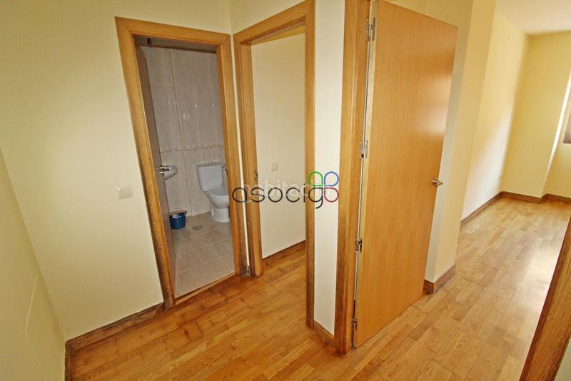 Foto b09c75c9-6925-4ccb-958a-bb6a7f03cc18. Appartamento con riscaldamento in Tórtola de Henares