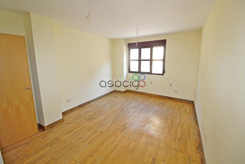 Foto b9e942b6-ed01-41d7-8a8c-9c31effa876c. Appartamento con riscaldamento in Tórtola de Henares