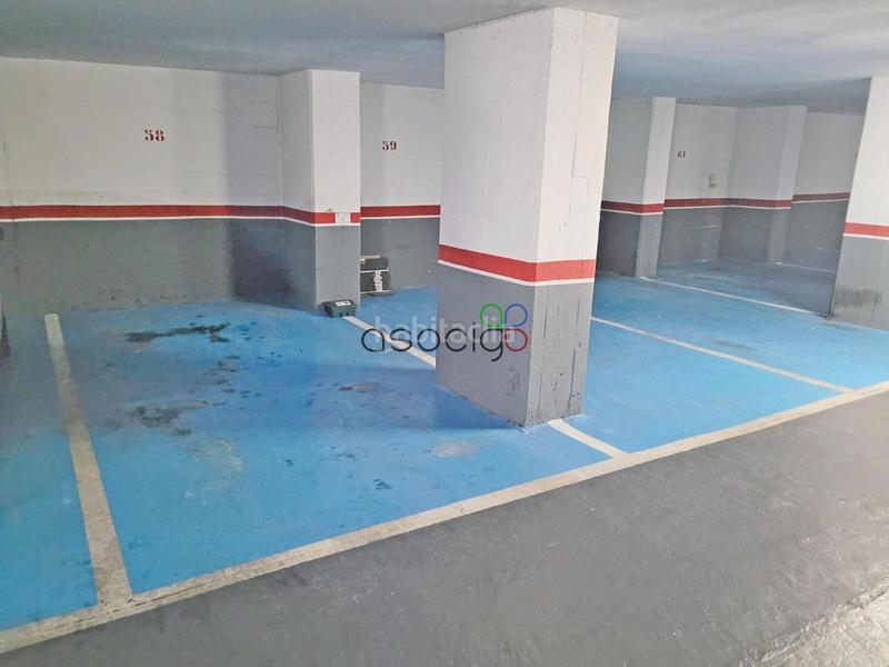 Foto 71334ebc-5e84-428d-8921-c4fd2c207d80. Car parking in Plan Sur-Amistad Guadalajara