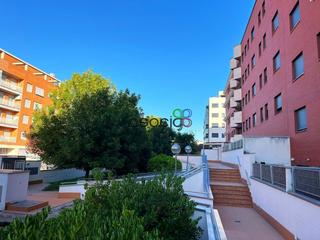 Pis  Calle la fresneda, 9  escalera a 3b. Calle la fresneda, 9