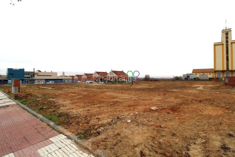 Foto f78e80d4-83fb-4d9f-845a-15a3a8044544. Propriété dans Yunquera de Henares