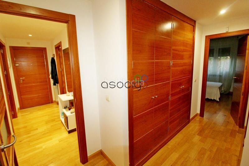 Foto cf1af033-30a9-4fab-9a17-cf542d15da14. Pis amb calefacció aparcament piscina a Yebes - valdeluz Yebes