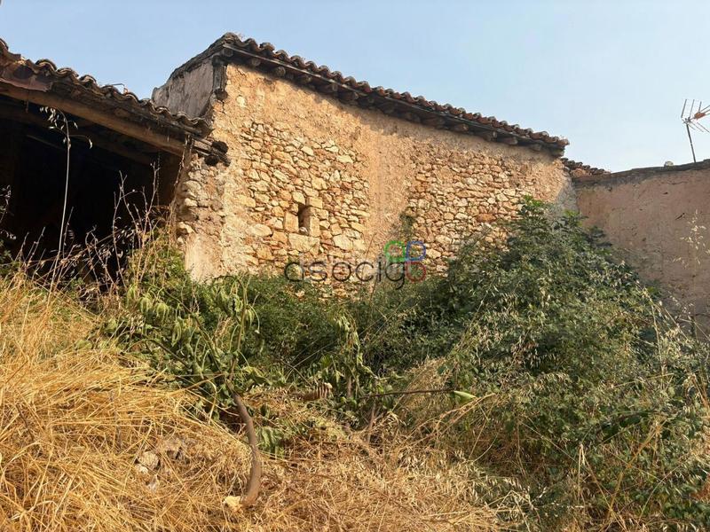 Foto 8dd53728-2003-498d-a424-6f764f6b129c. Casa calle san roque en Jadraque