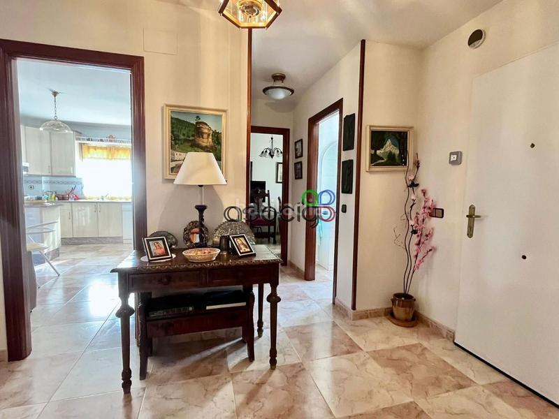 Foto bfc176b6-41f2-4420-8648-66be4a54919c. Chalet mit heizung parking in Cabanillas del Campo