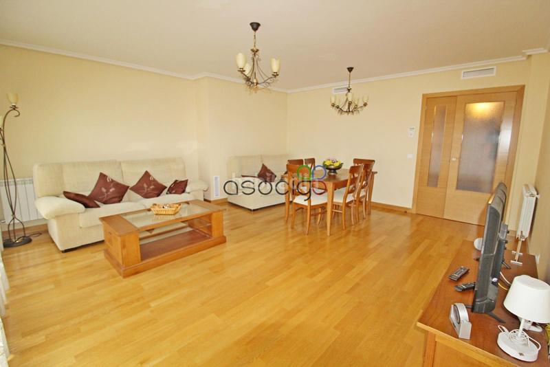 Foto 843c2de9-9644-4978-b509-3100d72a1461. Appartement avec chauffage parking dans Los Valles-Sanz Vazquez-El Fuerte Guadalajara