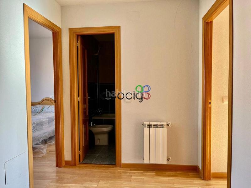 Foto a49f839d-e3ae-4e4c-b2e5-0b910b6895ee. Casa adossada amb calefacció aparcament a Torija