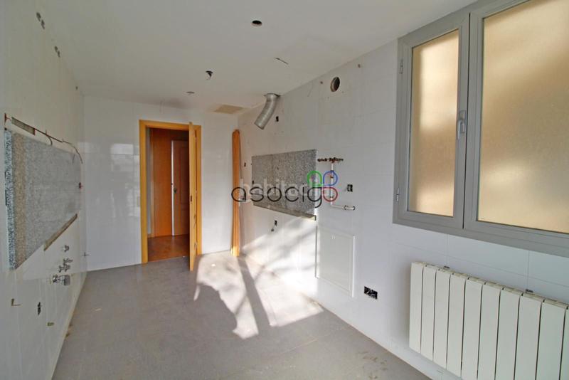 Foto e6aca971-5425-456c-9466-2bf4f90676f1. Appartamento con riscaldamento in Yebes - valdeluz Yebes
