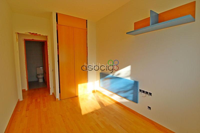 Foto f5cde428-b2a4-49fa-9514-3e4982dfb8b1. Appartamento con riscaldamento in Yebes - valdeluz Yebes
