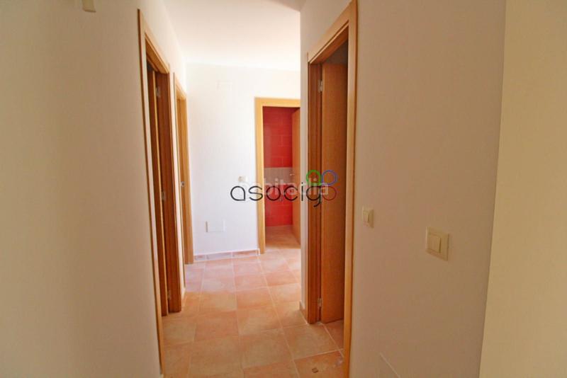 Foto 4fa57e29-3768-41a6-9245-2ffb5124657f. Casa a schiera con riscaldamento parcheggio in Albalate de Zorita
