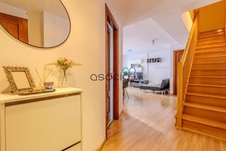 Duplex  Azucena. Calle azucena