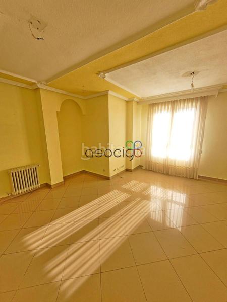Foto a2b17bc8-4b87-456b-abb7-ac1e52134b2b. Appartement avec chauffage parking dans Bulevar-Plaza Castilla Azuqueca de Henares