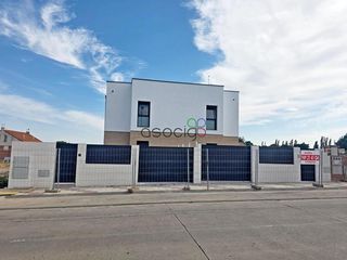Casa  Castilla la mancha. Pareado nuevo