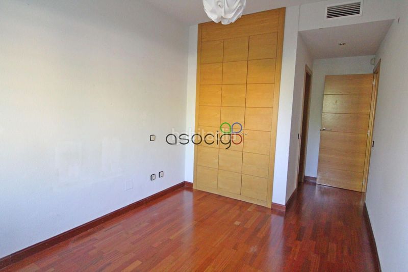 Foto 45098f05-0d8c-4346-a813-a1c75119f7d4. Piso en Yebes - valdeluz Yebes