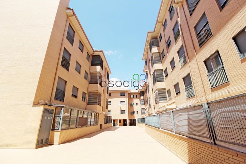 Foto 7d75faeb-e00b-4c19-a9c2-0fab60058328. Piso en Yebes - valdeluz Yebes