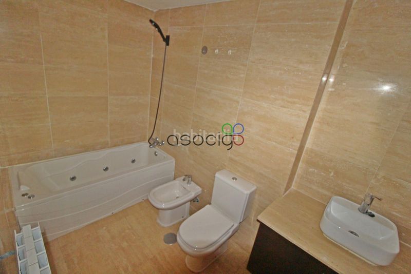 Foto 7f483384-100f-447e-99a7-bd2c00593aeb. Piso en Yebes - valdeluz Yebes