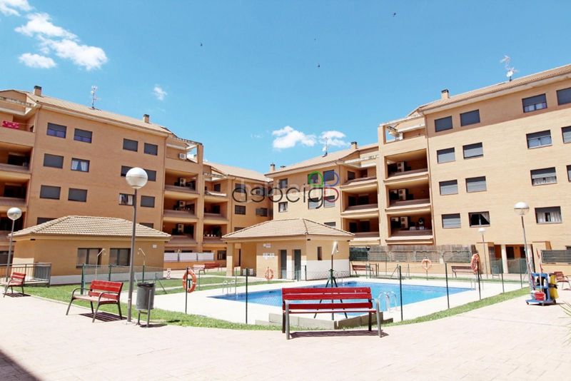 Foto 9e4efcd5-36b2-4a3c-bfe1-941e1a24ad40. Piso en Yebes - valdeluz Yebes