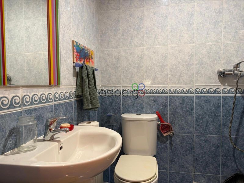 Foto 0ca7bbf3-c0c7-40a1-af9f-e74ce1142343. Casa adossada amb calefacció aparcament a Chiloeches
