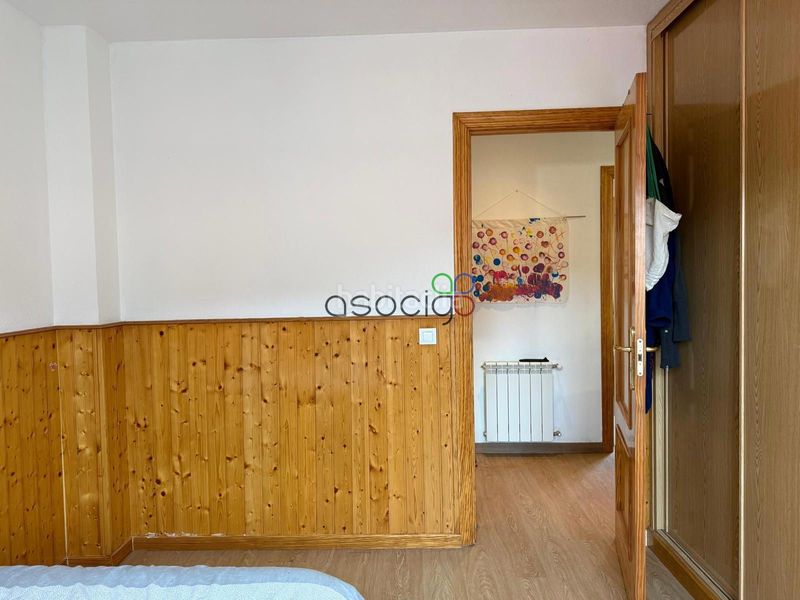 Foto b26b0118-d0de-4806-822e-ff5dcbc95df5. Casa adossada amb calefacció aparcament a Chiloeches
