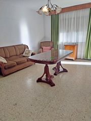 Etagenwohnung  Paseo de la estación. Paseo de la estación, yunquera de h.