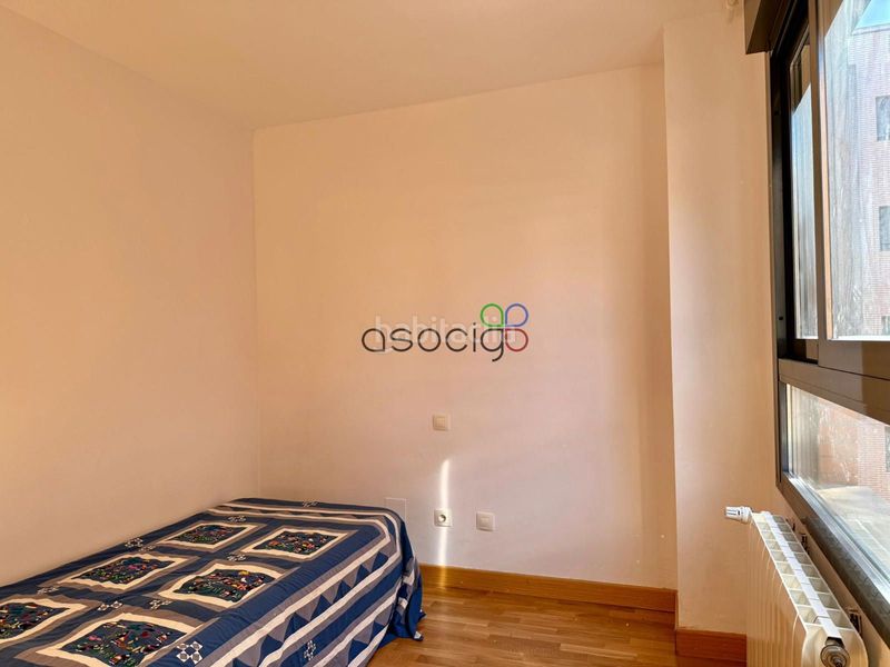 Foto 03f5da26-ef6f-4daa-99bc-e977175373ce. Pis amb calefacció aparcament piscina a Yebes - valdeluz Yebes